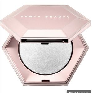 Brand new FENTY beauty highlighter mini
